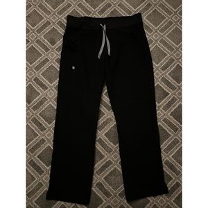 Figs Kade Cargo Scrub Pants size M/P